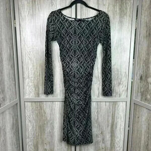 KamaliKulture Dress Small Ruched Long Sleeves Knee Length Stretch